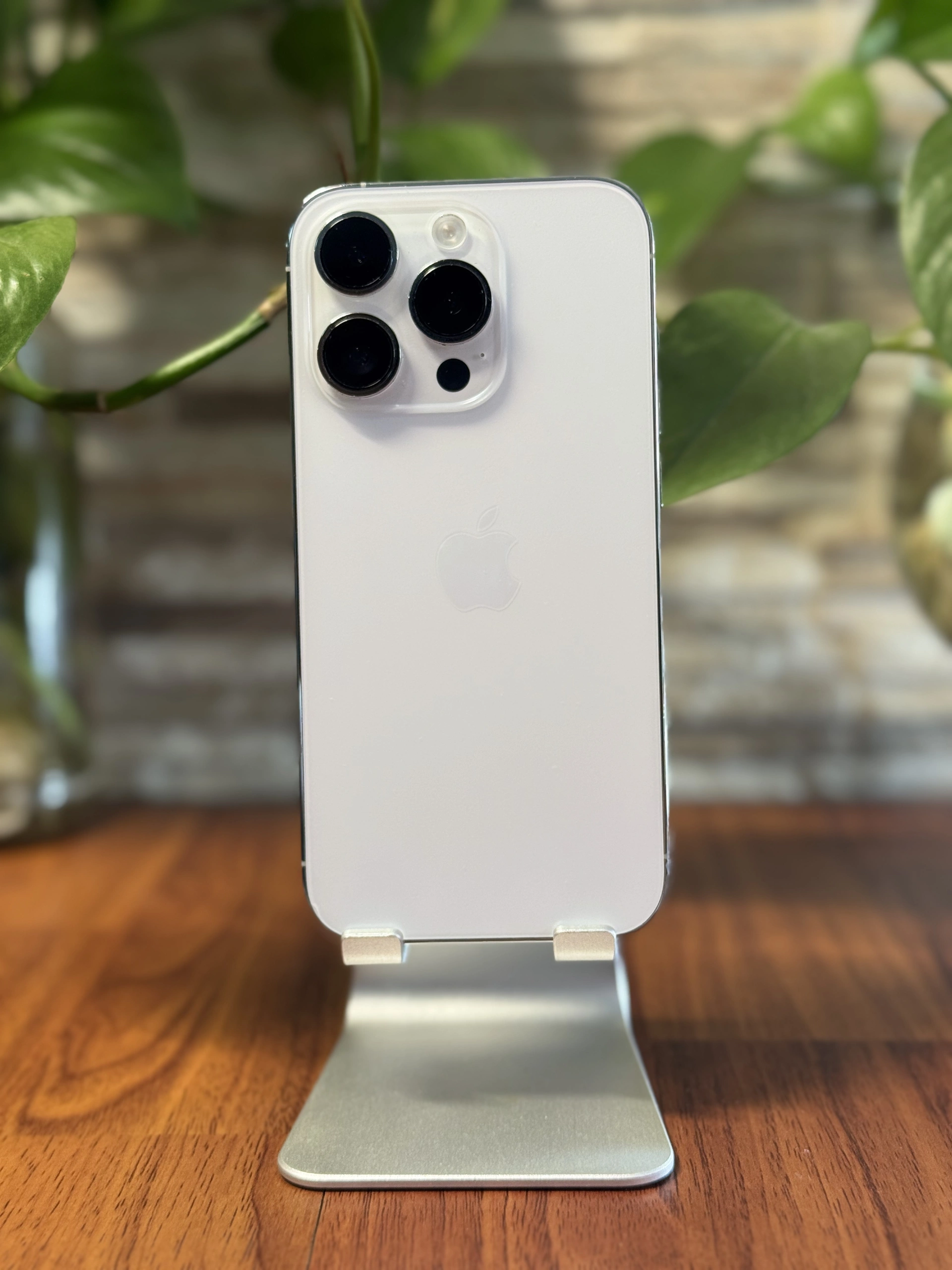 iPhone 14 Pro blanco de 256gb, vista 2