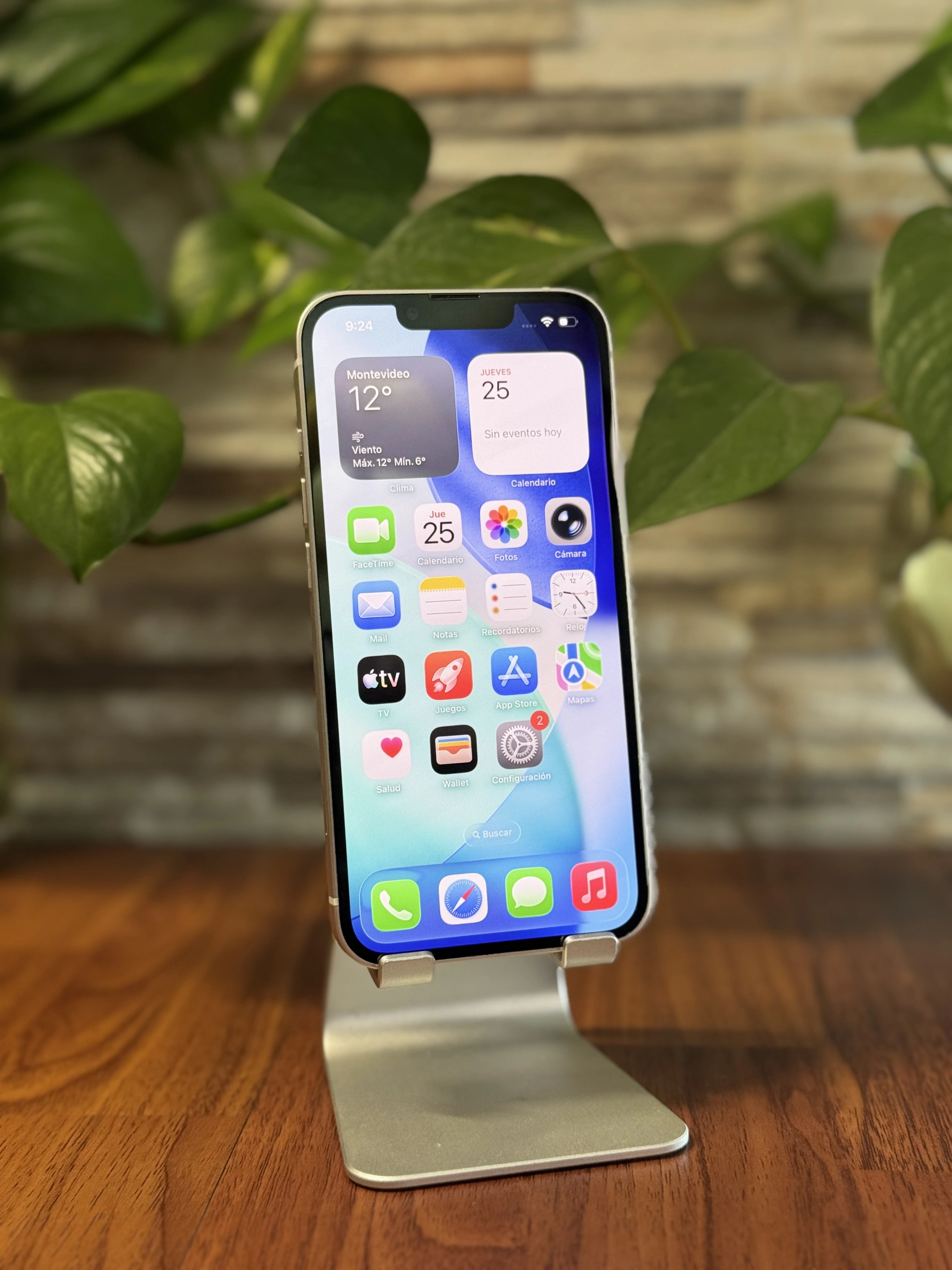 iPhone 13 de 256 gb color blanco estelar, vista 4